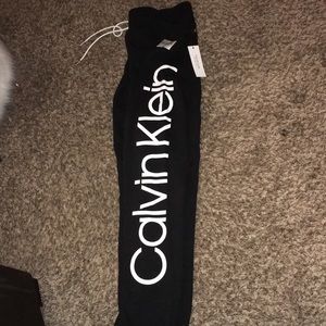 BNWT- Calvin Klein performance womens sweatpants- XL